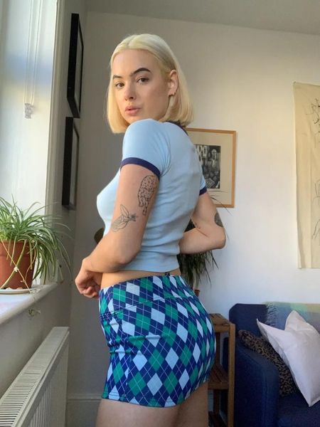 skirts hirigin summer 2021 european and american women's digital print skirt short with tight buttocks low waist, Black
skirts hirigin summer 2021 european and american women's digital print skirt short with tight buttocks low waist, Black