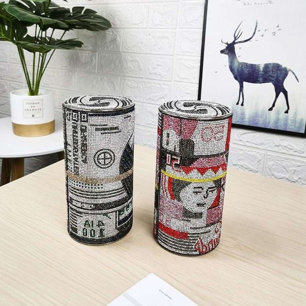 new design woman luxury roll diamond dollar bill clutch handbag ladies evening 50 euro money bag rhinestone party purse
new design woman luxury roll diamond dollar bill clutch handbag ladies evening 50 euro money bag rhinestone party purse