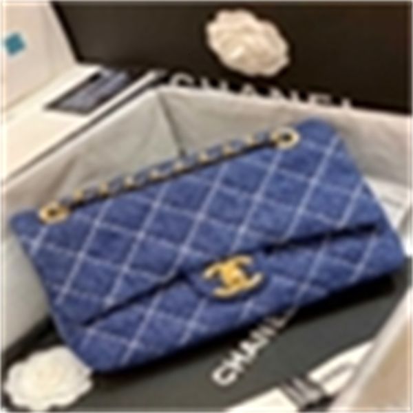 early spring limited edition cf denim single shoulder messenger bag as1328 women handbags iconic bags handles shoulder bags totes cross
early spring limited edition cf denim single shoulder messenger bag as1328 women handbags iconic bags handles shoulder bags totes cross