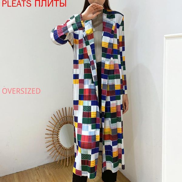 women's trench coats miyake fold autumn fashion printing loose large size suit collar long windbreaker jacket pleats casaco feminine so, Tan;black
women's trench coats miyake fold autumn fashion printing loose large size suit collar long windbreaker jacket pleats casaco feminine so, Tan;black