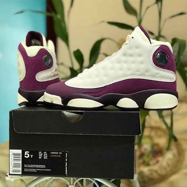 jumpman 13 retro shoes bordeaux gs sail metallic red bronze borde mentennis schoenen
jumpman 13 retro shoes bordeaux gs sail metallic red bronze borde mentennis schoenen
