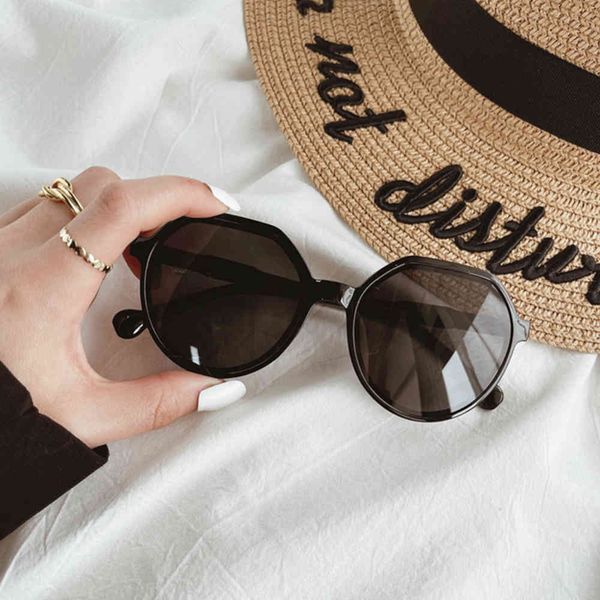 glasses new sunglasses personalized round frame sunglasses ins large frame, White;black
glasses new sunglasses personalized round frame sunglasses ins large frame, White;black