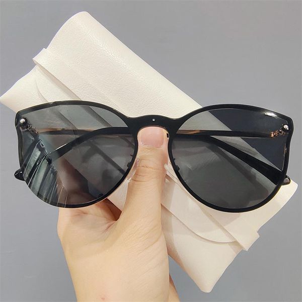 fashion sunglasses frames 2021 frameless cat's eye women's men's elegant metal glasses, Black
fashion sunglasses frames 2021 frameless cat's eye women's men's elegant metal glasses, Black