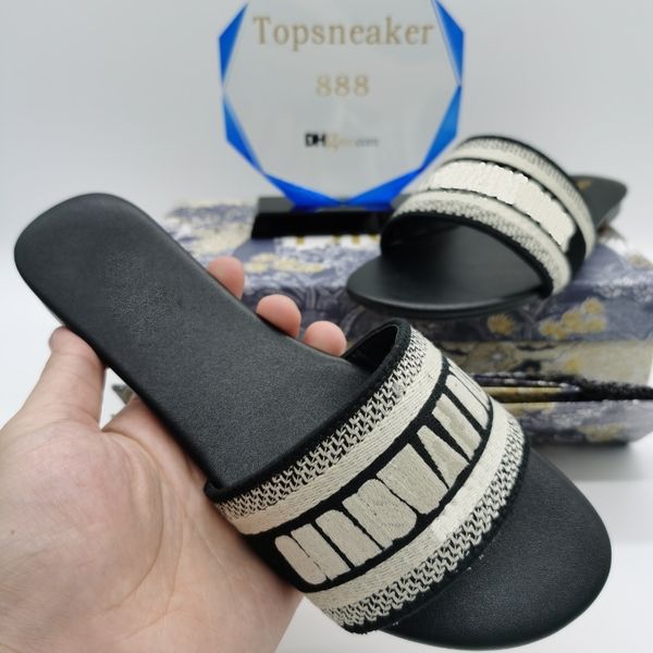 new 2022 women slippers classics paris slides fahsion summer girls beach black white red flip flops floral brocade gear bottoms sandals
new 2022 women slippers classics paris slides fahsion summer girls beach black white red flip flops floral brocade gear bottoms sandals