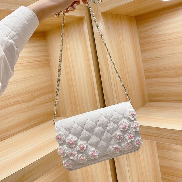 2021 handbags fashion hand bag designer ladies diamond chain wallet youth clamshell sweet style leather messenger
2021 handbags fashion hand bag designer ladies diamond chain wallet youth clamshell sweet style leather messenger