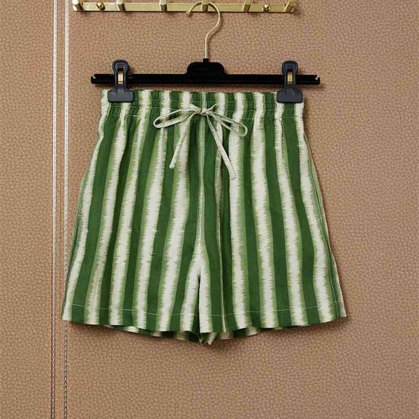 truevoker summer runway designer hawaii beach shorts lady strip print 100% linen pocket casual 210602, White;black
truevoker summer runway designer hawaii beach shorts lady strip print 100% linen pocket casual 210602, White;black