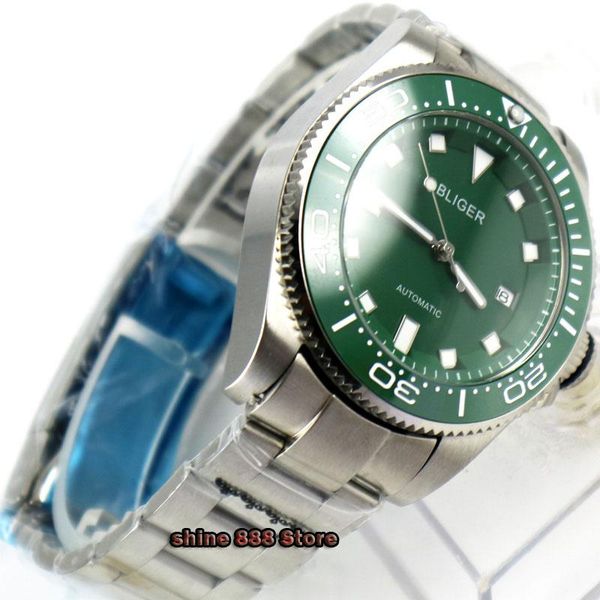 wristwatches 43mm fashional mechanical watch men green dial date indicator steel band miyota movement, Slivery;brown
wristwatches 43mm fashional mechanical watch men green dial date indicator steel band miyota movement, Slivery;brown