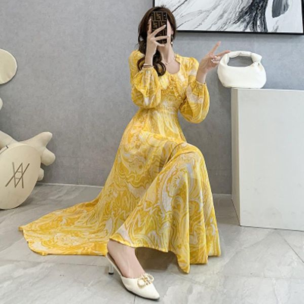 casual dresses spring autumn women vintage v-neck puff sleeve long dress female printed vestidos 2021, Black;gray
casual dresses spring autumn women vintage v-neck puff sleeve long dress female printed vestidos 2021, Black;gray