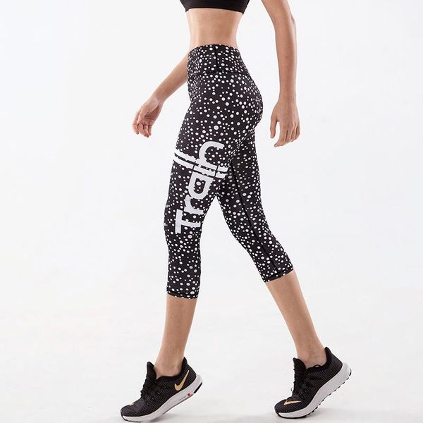 yoga outfits naked-feels bodybuilding athletic fitness cpari pants dotted striped printed women soft nylon gym sport cropped trousers, White;red
yoga outfits naked-feels bodybuilding athletic fitness cpari pants dotted striped printed women soft nylon gym sport cropped trousers, White;red