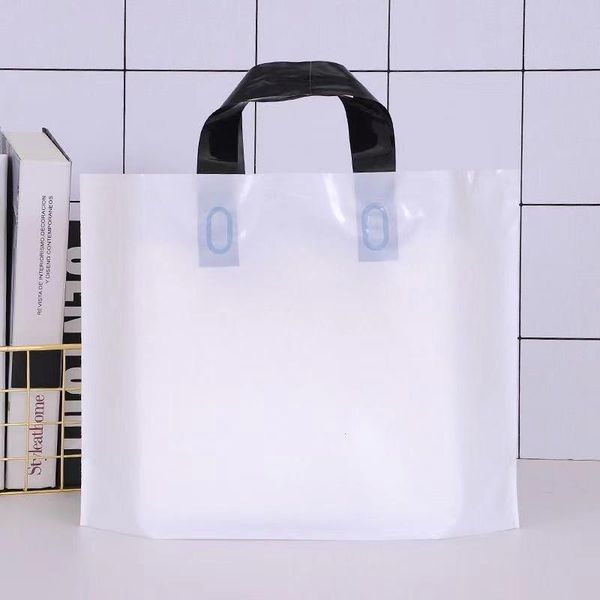brand designer women's tote bags 2021 autumn winter lady shoulder bag nylon handbags large capacity shopper duffel
brand designer women's tote bags 2021 autumn winter lady shoulder bag nylon handbags large capacity shopper duffel