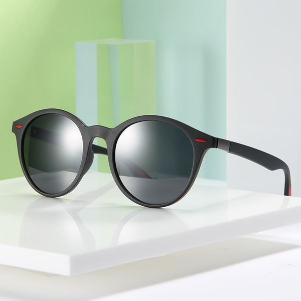 p0049 new tr90 spectacle frame fashion tac1.1 polarized sunglasses men's riding sunglasses, White;black
p0049 new tr90 spectacle frame fashion tac1.1 polarized sunglasses men's riding sunglasses, White;black
