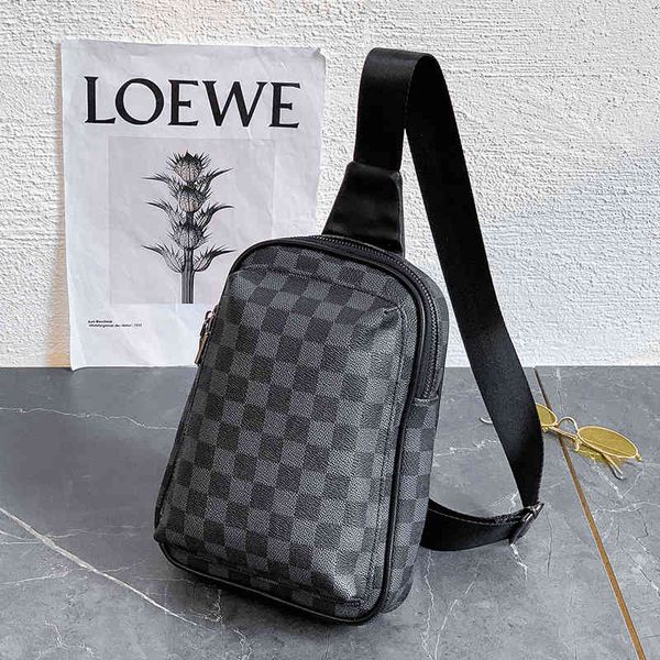 Handbag Chest Bag Fashion Brand Classic Lattice Leather Shoulder Street Outdoor Mobile Phone Backpack, Black;red
Handbag Chest Bag Fashion Brand Classic Lattice Leather Shoulder Street Outdoor Mobile Phone Backpack, Black;red