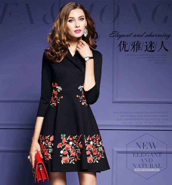 casual dresses vintage black or marine auto tie ed in elegant floral print feminine with a belt long sleeve 2021 autumn line, Black;gray
casual dresses vintage black or marine auto tie ed in elegant floral print feminine with a belt long sleeve 2021 autumn line, Black;gray