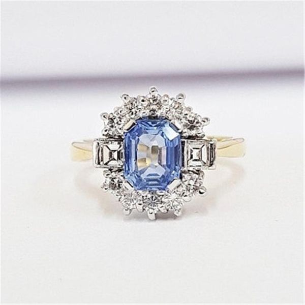 cluster rings classical luxury zircon female ring girl lover gift party charm accessories fashion jewelry engagement wedding, Golden;silver
cluster rings classical luxury zircon female ring girl lover gift party charm accessories fashion jewelry engagement wedding, Golden;silver