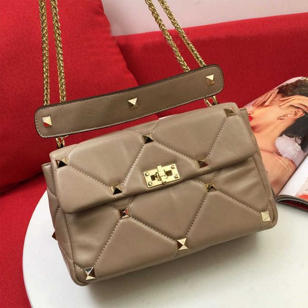 designer bags womens handbags crossbody bag backpack messenger sheepskin diamond lattice rivet gold tarot chain flap shoulder high quality
designer bags womens handbags crossbody bag backpack messenger sheepskin diamond lattice rivet gold tarot chain flap shoulder high quality