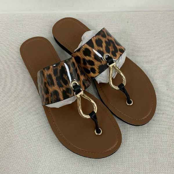 sandals leather women summer shoes flat bottom woman open toe outside beach fashion ladies slides size 36-41, Black
sandals leather women summer shoes flat bottom woman open toe outside beach fashion ladies slides size 36-41, Black