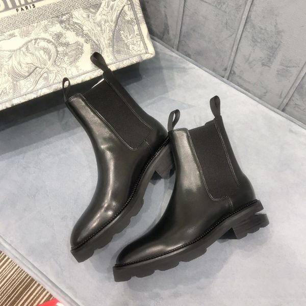 alexander andy cutout low chunky heel ankle chelsea boots leather shoes short boot almond toe martin booties luxury designers brands shoe fo, Black
alexander andy cutout low chunky heel ankle chelsea boots leather shoes short boot almond toe martin booties luxury designers brands shoe fo, Black