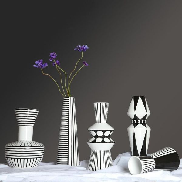 vases nordic design vase creative black white ceramic abstract flower arrangement retro deskterrarium home decor df50h
vases nordic design vase creative black white ceramic abstract flower arrangement retro deskterrarium home decor df50h