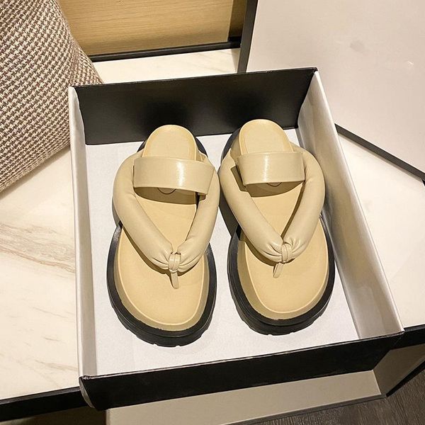 slippers 2021 early spring muffin platform toe flip-flop and bread go with sandals lady, Black
slippers 2021 early spring muffin platform toe flip-flop and bread go with sandals lady, Black