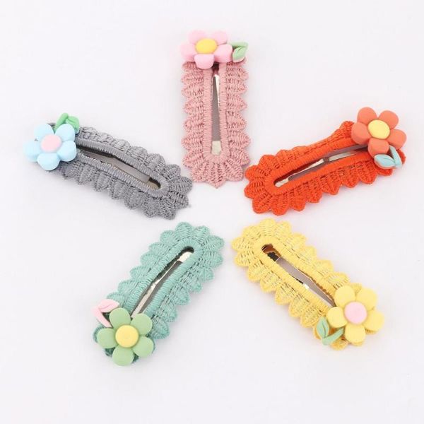 2pcs/lot kids children hair accessories sunflower clips for girls cute flower floral hairpins barrettes bang clip headwear, Slivery;white
2pcs/lot kids children hair accessories sunflower clips for girls cute flower floral hairpins barrettes bang clip headwear, Slivery;white
