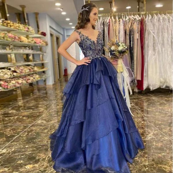 party dresses organza sequin appliques prom tier covered button gown 2021 sheer neck puffy special occasion dress, White;black
party dresses organza sequin appliques prom tier covered button gown 2021 sheer neck puffy special occasion dress, White;black