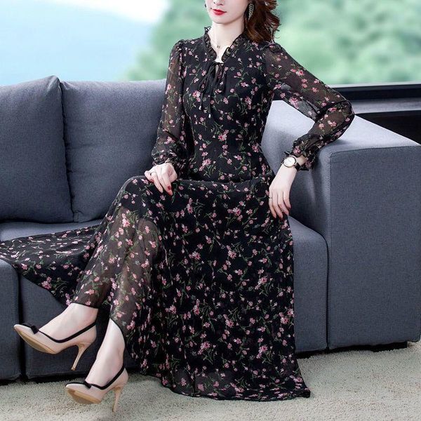 casual dresses chiffon shirt women's long-sleeved spring 2021 latest floral dress plus size fat mm age reduction base long, Black;gray
casual dresses chiffon shirt women's long-sleeved spring 2021 latest floral dress plus size fat mm age reduction base long, Black;gray