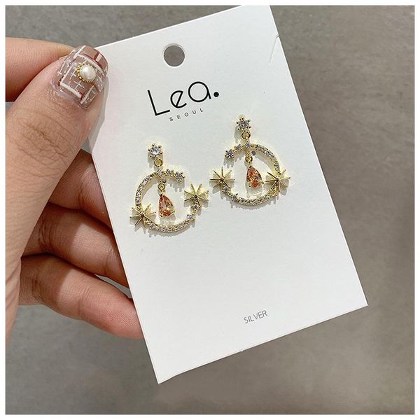 dangle & chandelier earrings female long section korean temperament french retro hong kong style moon water drop needle, Silver
dangle & chandelier earrings female long section korean temperament french retro hong kong style moon water drop needle, Silver