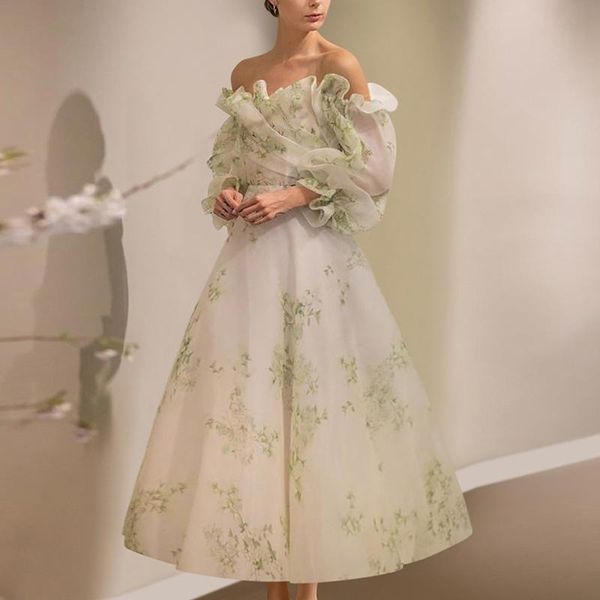 casual dresses off shoulder organza print elegent vintage lantern sleeve irregular ruffles fairy women dress summer clothing, Black;gray
casual dresses off shoulder organza print elegent vintage lantern sleeve irregular ruffles fairy women dress summer clothing, Black;gray