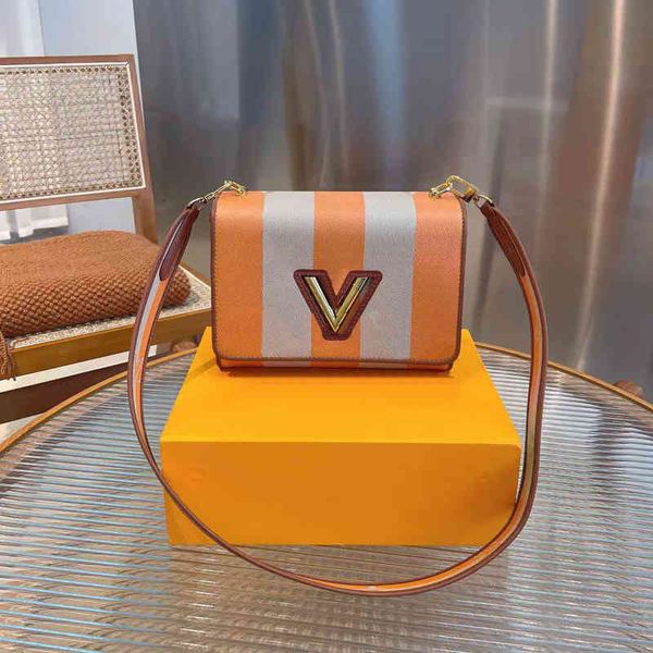 luxurys chain designers bags messenger split handbags fashion purse lady genuine leather shoulder bag handbag
luxurys chain designers bags messenger split handbags fashion purse lady genuine leather shoulder bag handbag