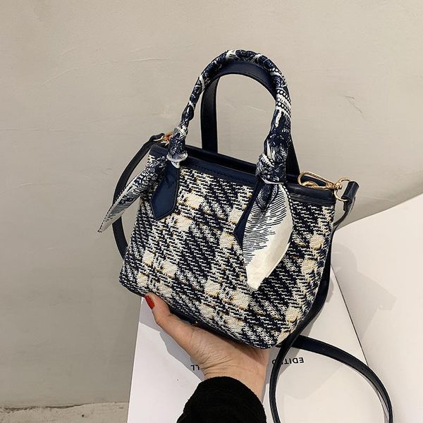 evening bags women's bag fashion shoulder luxury designer handbags for women handle ladies korean vintage plaid female crossbody
evening bags women's bag fashion shoulder luxury designer handbags for women handle ladies korean vintage plaid female crossbody