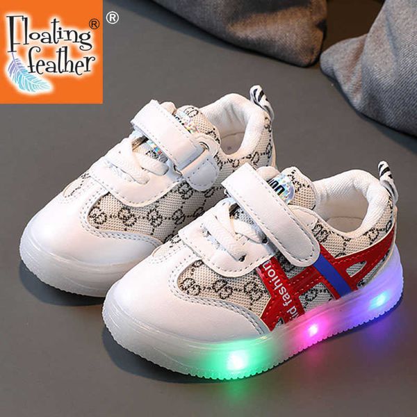 size 21-30 children led light luminous shoes boys girls kids glowing sport sneakers anti-slip breathable mesh lighted baby shoes x0703, Black;red
size 21-30 children led light luminous shoes boys girls kids glowing sport sneakers anti-slip breathable mesh lighted baby shoes x0703, Black;red