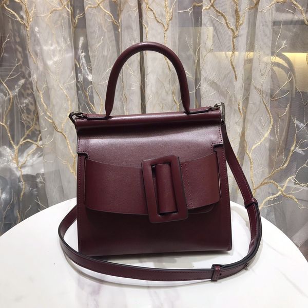 design batch new large button box head women's hand square buckle leather one shoulder slant span bag pj4h
design batch new large button box head women's hand square buckle leather one shoulder slant span bag pj4h