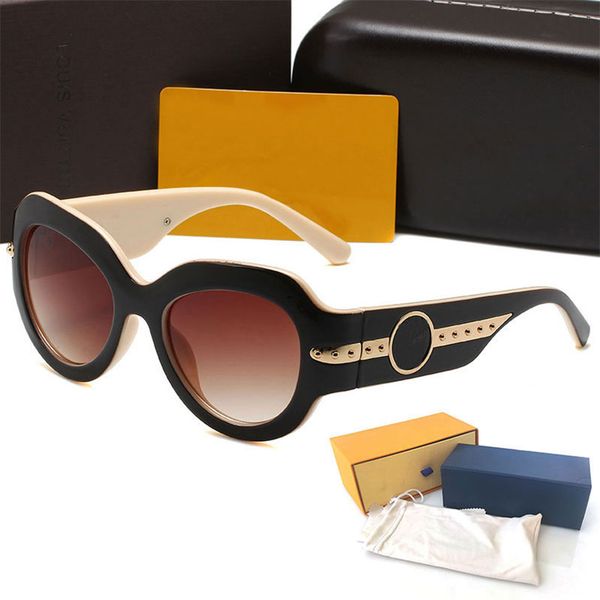 womans sunglasses luxury mens sun glasses uv protection men designer eyeglass gradient metal hinge fashion women spectacles with original bo, White;black
womans sunglasses luxury mens sun glasses uv protection men designer eyeglass gradient metal hinge fashion women spectacles with original bo, White;black