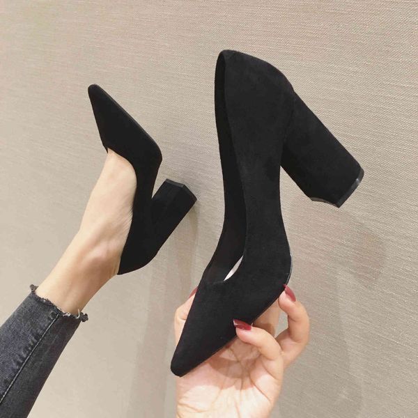 dress shoes spring thick heel black single shoes commuting high heels women's suede pointed low 687-1 qcth
dress shoes spring thick heel black single shoes commuting high heels women's suede pointed low 687-1 qcth