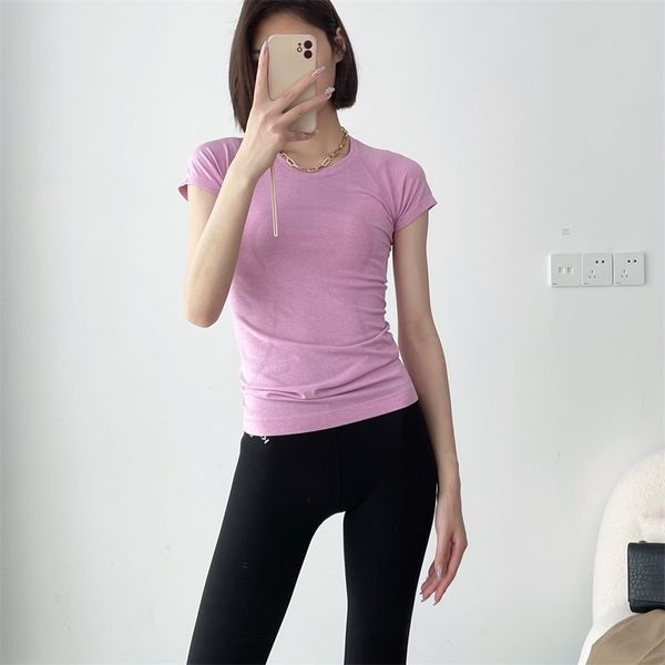 lulu 21 spring and summer new women's running sports fitness breathable slim yoga short sleeve t-shirt, Gray 
lulu 21 spring and summer new women's running sports fitness breathable slim yoga short sleeve t-shirt, Gray