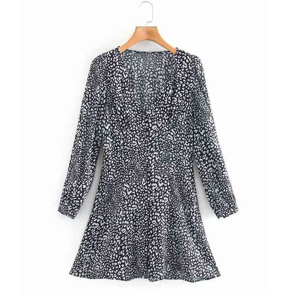 summer women vintage mini dress long sleeve v-neck floral print buttons es female elegant fashion vestidos 210513, Black;gray
summer women vintage mini dress long sleeve v-neck floral print buttons es female elegant fashion vestidos 210513, Black;gray