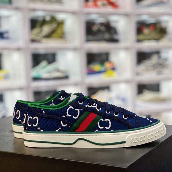 2021 luxury brand-name casual shoes, high-quality lace-up low-flat-bottomed men's and women's thick-soled sneakers, fashion outdoo, Black;white
2021 luxury brand-name casual shoes, high-quality lace-up low-flat-bottomed men's and women's thick-soled sneakers, fashion outdoo, Black;white
