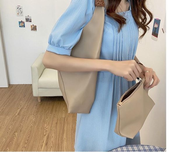 nice soft pu leather women shoulder bags capacity braided hand yellow strap handbag female compound bag purse and handbags khaki
nice soft pu leather women shoulder bags capacity braided hand yellow strap handbag female compound bag purse and handbags khaki