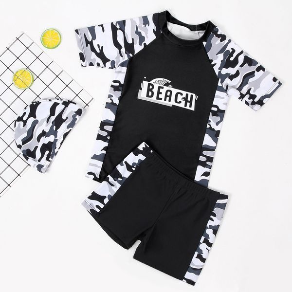 2020 children's new middle school kids' split body boys' big size spring swimsuit suit, White;black
2020 children's new middle school kids' split body boys' big size spring swimsuit suit, White;black