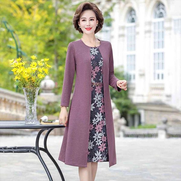 plus size fake two women dress pieces lace vestidos 5xl fashion elegant flower middle age mother dresses casual party, Black;gray
plus size fake two women dress pieces lace vestidos 5xl fashion elegant flower middle age mother dresses casual party, Black;gray