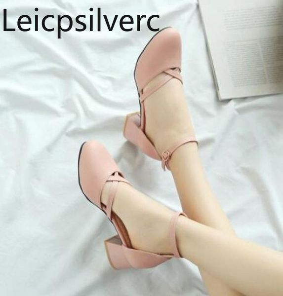 dress shoes pumps spring and autumn style round head shallow mouth buckle thick heel mid women's single plus size 32-46, Black
dress shoes pumps spring and autumn style round head shallow mouth buckle thick heel mid women's single plus size 32-46, Black