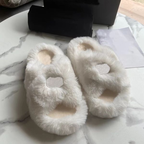 lastest luxurious mink fur women slippers soft flat open-toe slip-on mules with oversized initials fashion lightweight with box size 35-41, Black
lastest luxurious mink fur women slippers soft flat open-toe slip-on mules with oversized initials fashion lightweight with box size 35-41, Black