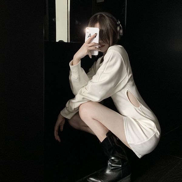 casual dresses autumn hollow open waist dress women are thin and wild round neck pullover long sleeve solid color, Black;gray
casual dresses autumn hollow open waist dress women are thin and wild round neck pullover long sleeve solid color, Black;gray