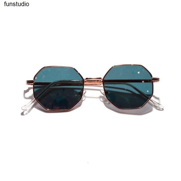 2021 retro polygon sunglasses men women luxury pink lens round sunglasses vintage small frame mirror color, White;black
2021 retro polygon sunglasses men women luxury pink lens round sunglasses vintage small frame mirror color, White;black