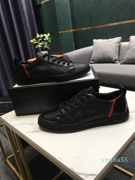 designer quality men shoe women leather platform oversized sole sneakers white black mens womens velvet suede air cushion flat
designer quality men shoe women leather platform oversized sole sneakers white black mens womens velvet suede air cushion flat