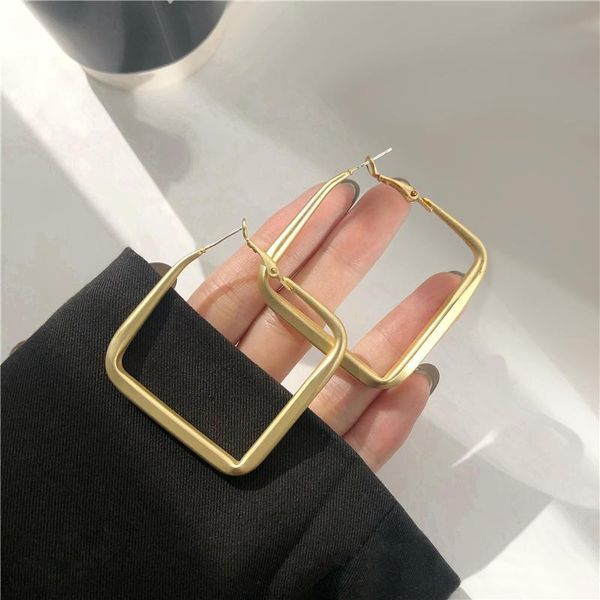 square metal earrings europe and the united states temperament retro geometric fashion women jewelry gift accessories stud, Golden;silver
square metal earrings europe and the united states temperament retro geometric fashion women jewelry gift accessories stud, Golden;silver