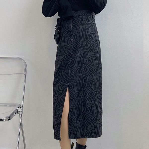 skirts zebra pattern slit skirt women korean retro loose mid-length high waist slim denim a-line ladies 2021, Black
skirts zebra pattern slit skirt women korean retro loose mid-length high waist slim denim a-line ladies 2021, Black