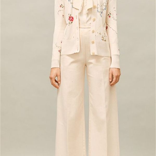 sweater 2021 autumn and winter antique handkerchief series beaded sequins v-neck single-breasted knitted cardigan vlyr, White;black
sweater 2021 autumn and winter antique handkerchief series beaded sequins v-neck single-breasted knitted cardigan vlyr, White;black