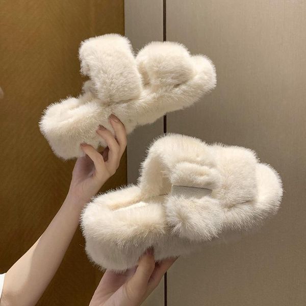 outside wedges fur slippers women winter plush shoes flip flops cotton pantuflas muffins buckle belt furry slides 2021, Black
outside wedges fur slippers women winter plush shoes flip flops cotton pantuflas muffins buckle belt furry slides 2021, Black