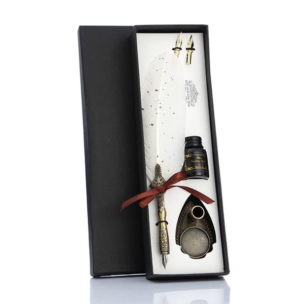 set retro classic texture practical calligraphy feather dip pen quill fountain writing portable durable wedding gifts pens
set retro classic texture practical calligraphy feather dip pen quill fountain writing portable durable wedding gifts pens